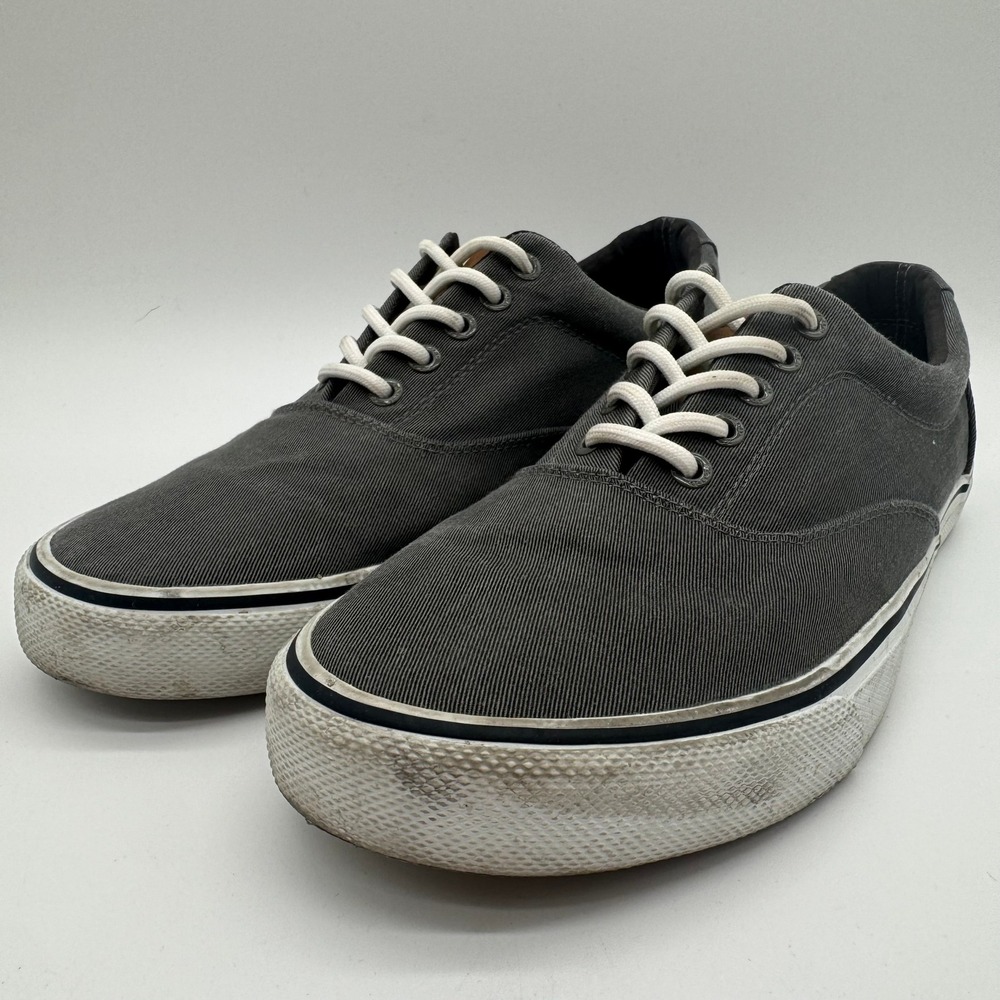 IZOD Rangley Men's Size 10 Gray Canvas Lace Up Casual Sneakers Shoes
